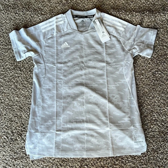 Adidas Women’s Size M Tee Primeblue Aeroready Jersey - Picture 1 of 5